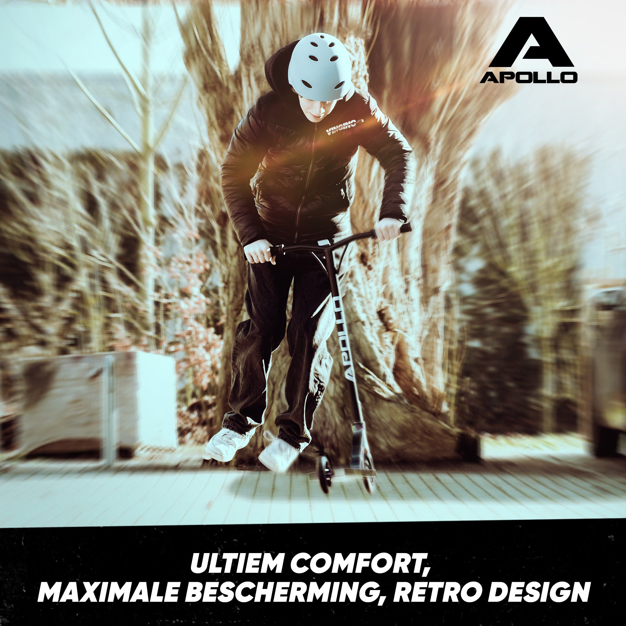 Apollo Skate Helm Fietshelm - Verstelbare Skateboard, Scooter, BMX Helm Lichtblauw