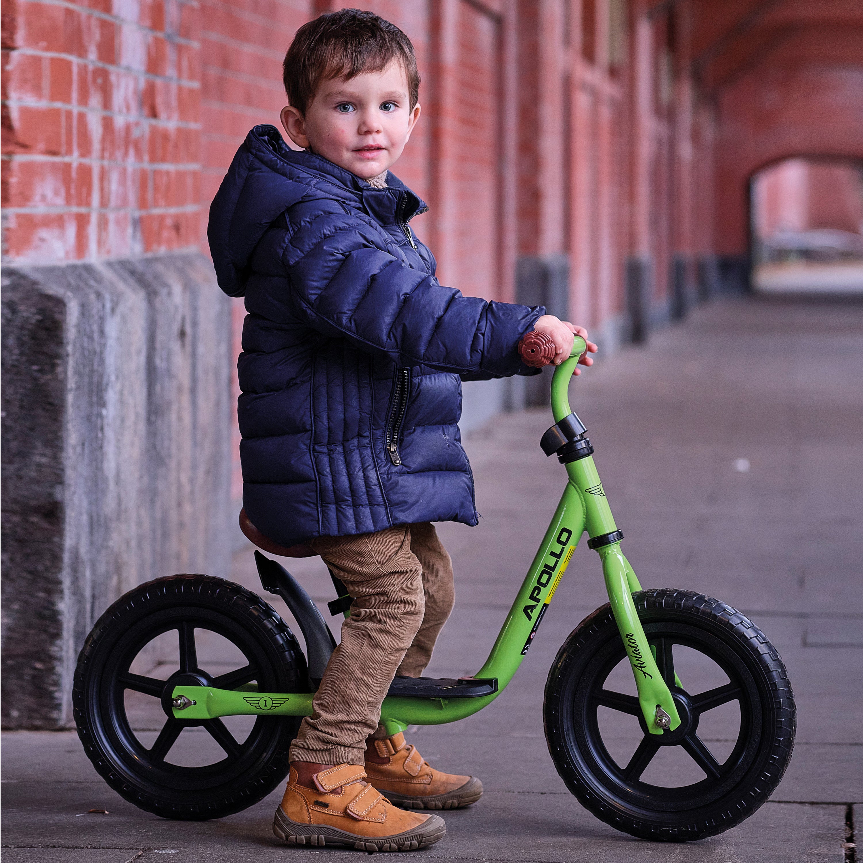 Apollo 'Aviator' Loopfiets, Veilige Kinderloopfiets 12 inch Groen